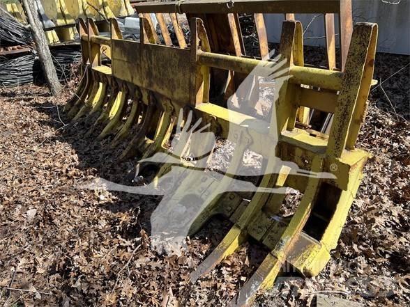 Komatsu D65PX Spulchniarki