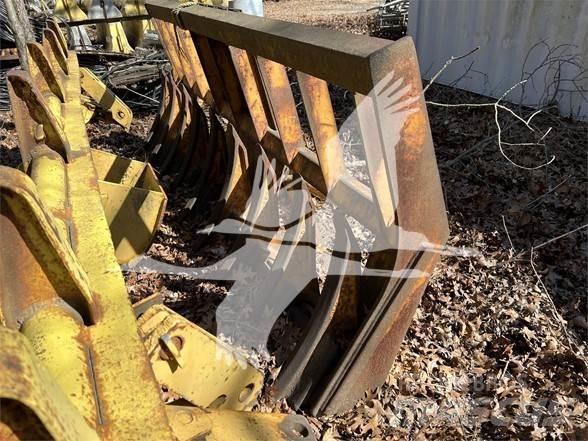 Komatsu D65PX Spulchniarki