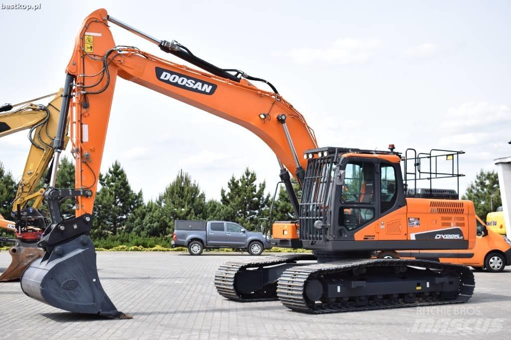 Doosan DX 225 LC-5 Koparki gąsienicowe