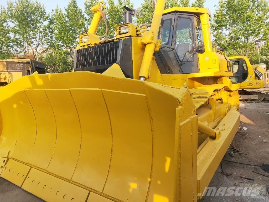 Komatsu D155AX-5 Spycharki gąsienicowe