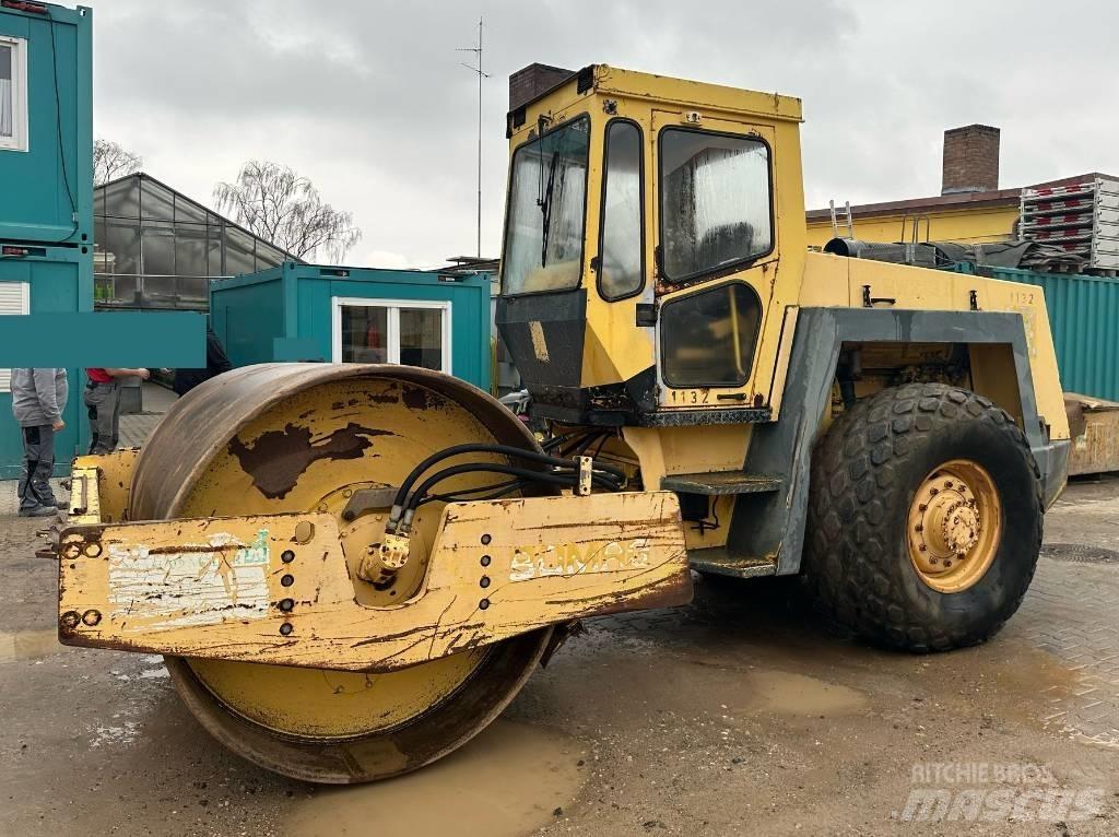 Bomag BW 213 D Walce jednobębnowe