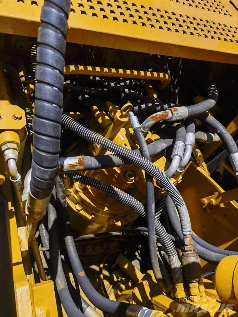 CAT 325 B L Koparki gąsienicowe