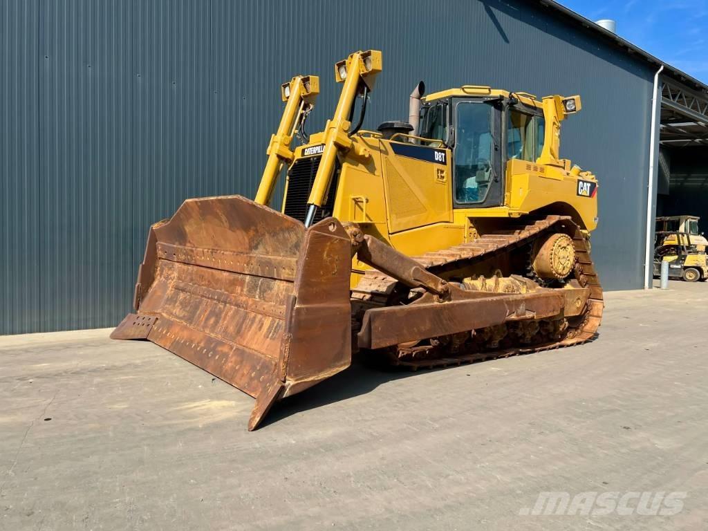 CAT D8T Spycharki gąsienicowe