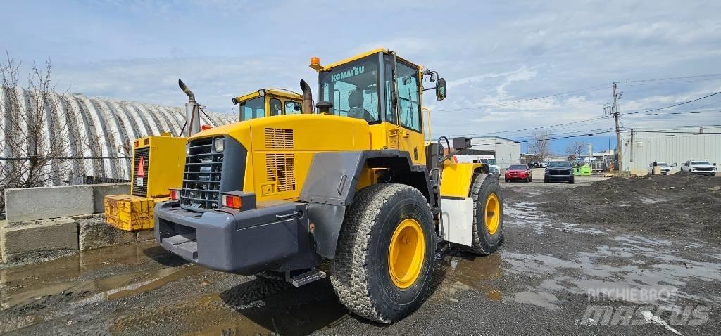Komatsu WA 200 Ładowarki kołowe