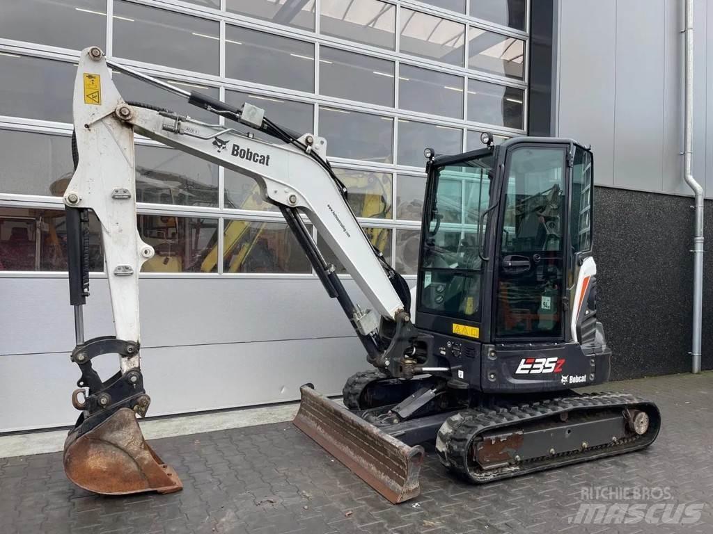 Bobcat E35 Minikoparki