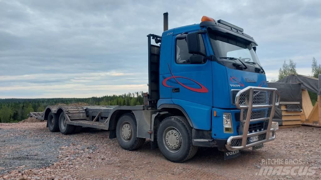 Volvo FH12 8x4 Samochody do przewozu maszyn leśnych