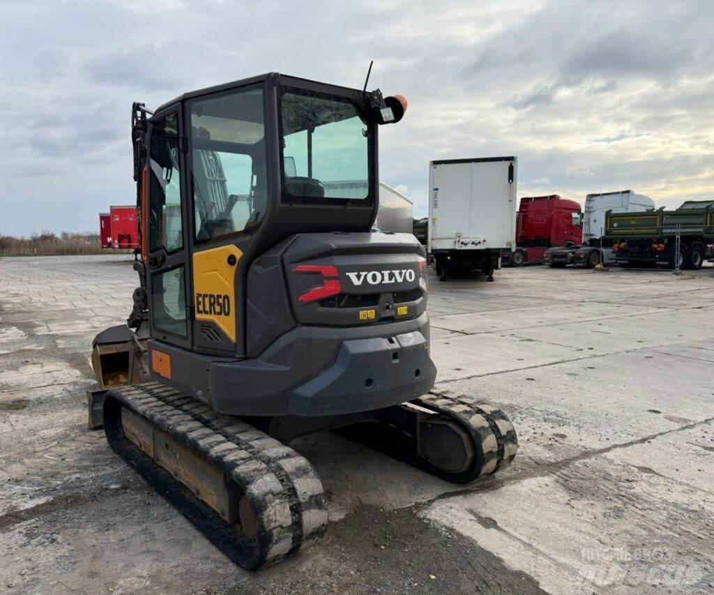 Volvo ECR50F Minikoparki