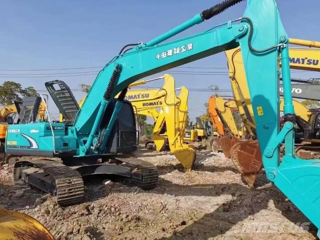 Kobelco 210 Koparki gąsienicowe