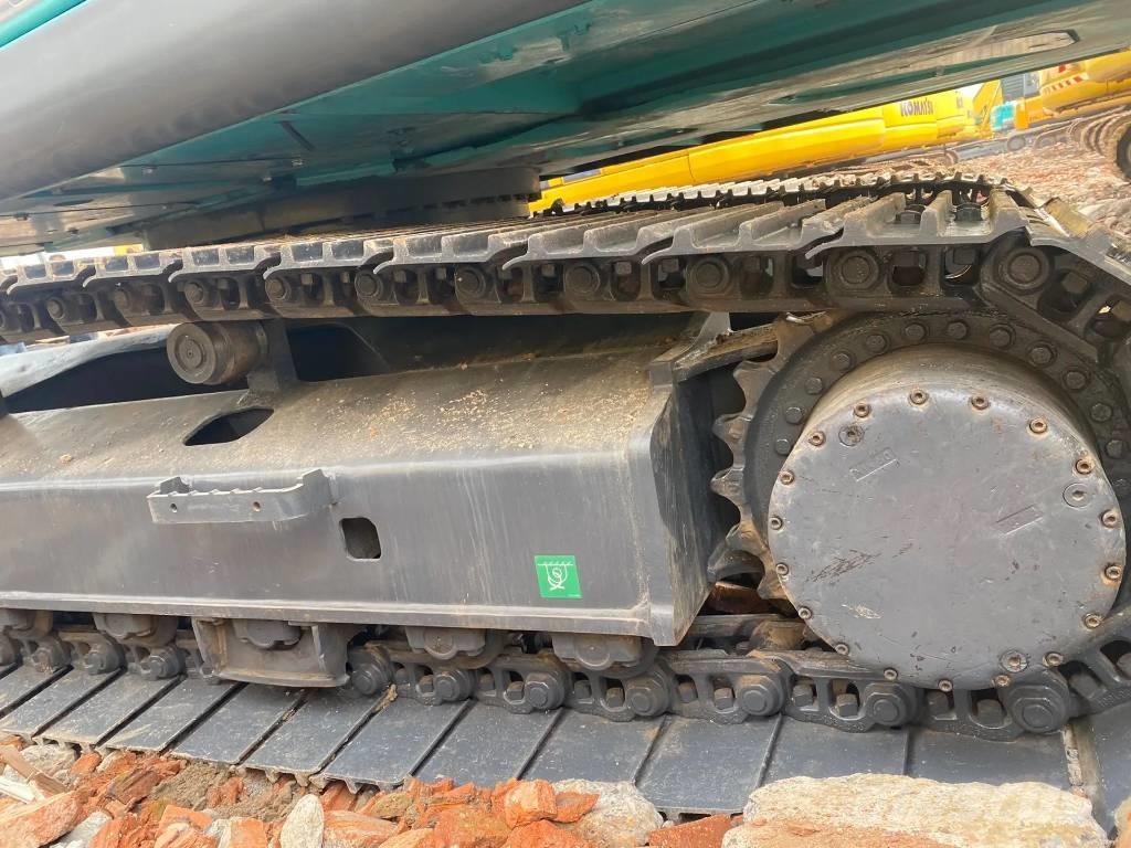 Kobelco 210 Koparki gąsienicowe