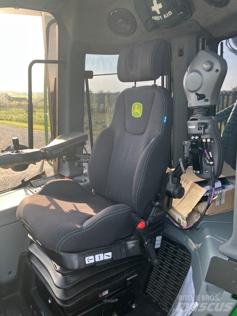 John Deere 1510G Forwardery