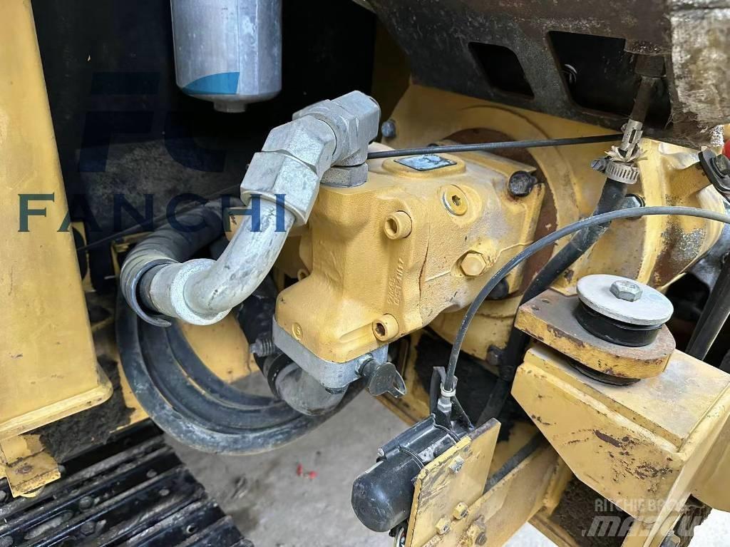 CAT 305.5E2 Minikoparki