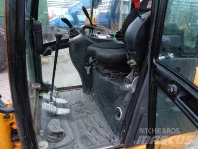 JCB 8018 Minikoparki