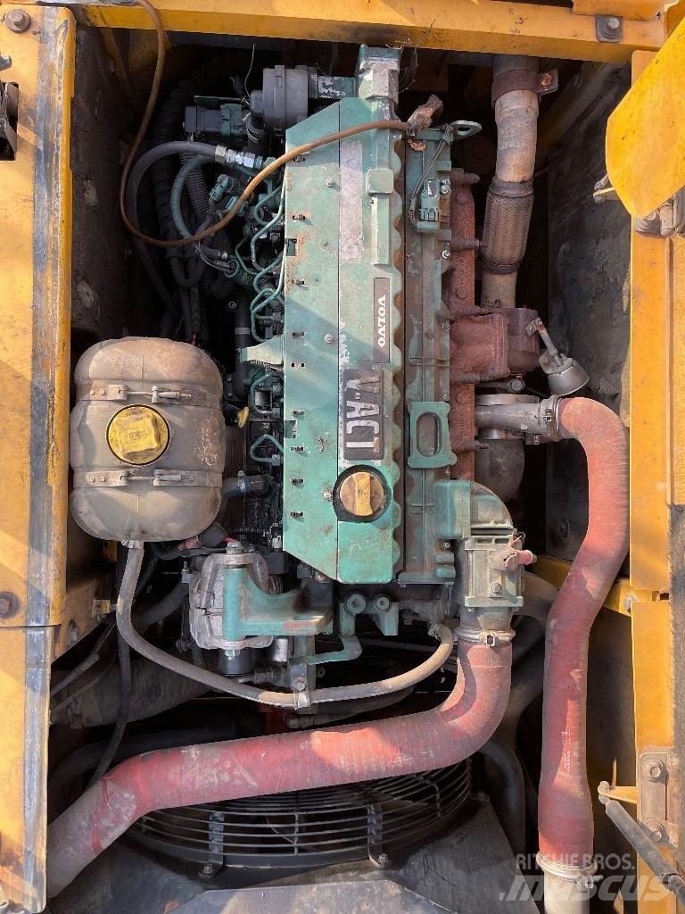 Volvo EC 210 C L Koparki gąsienicowe