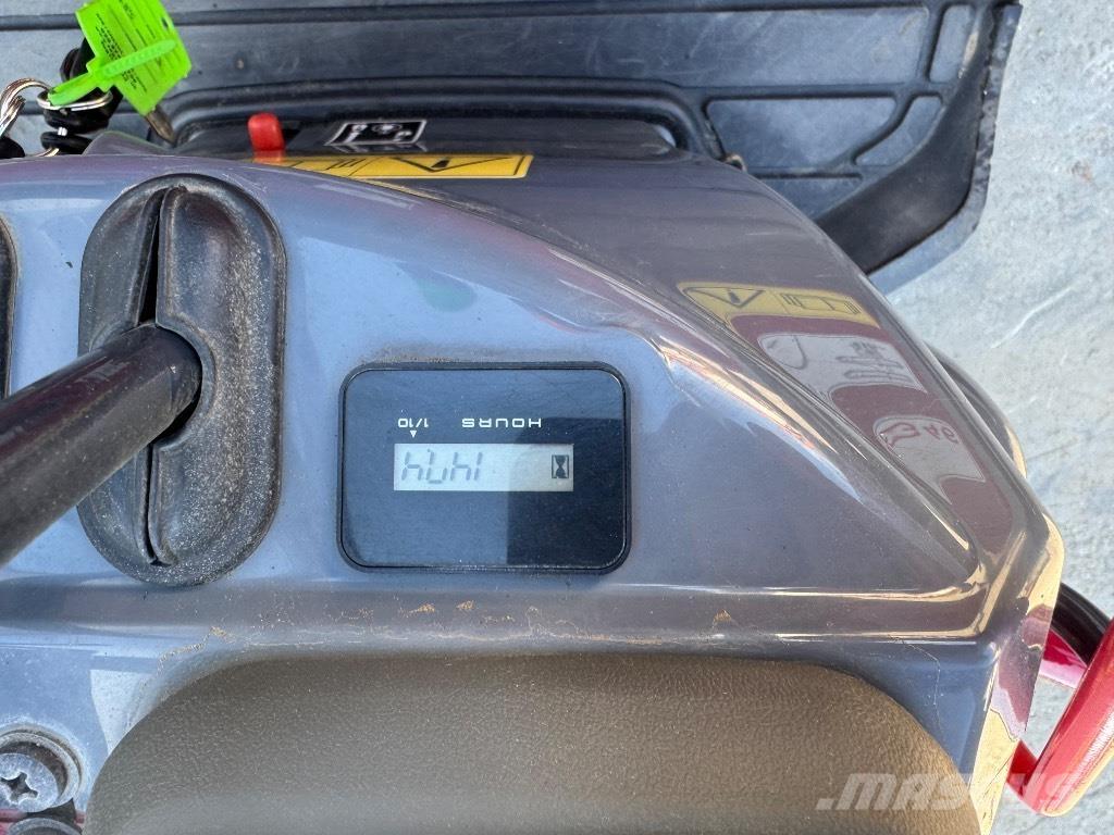 Yanmar SV08 (1F994) Minikoparki