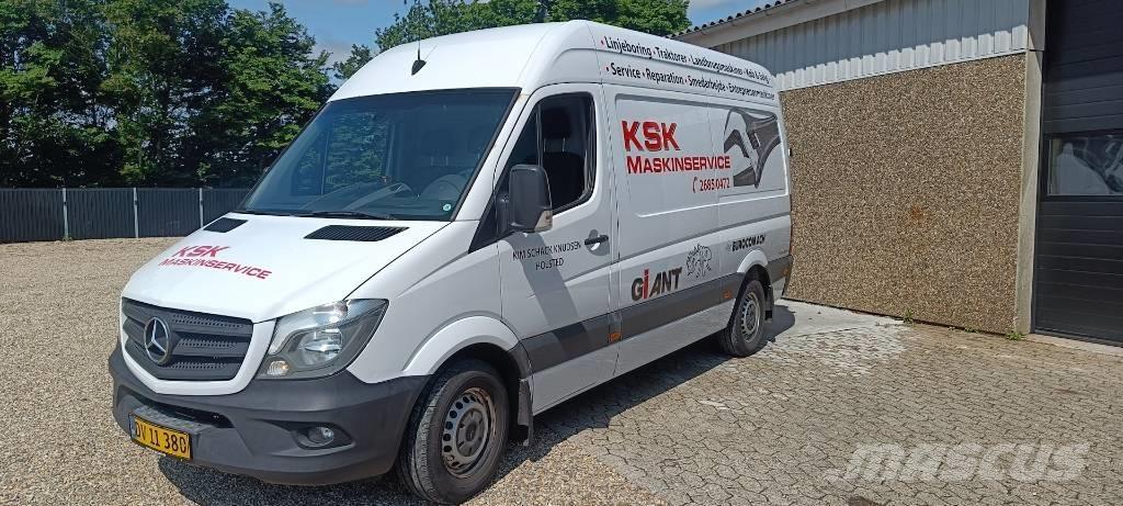 Mercedes-Benz 319 Samochody dostawcze ze skrzynią zamkniętą