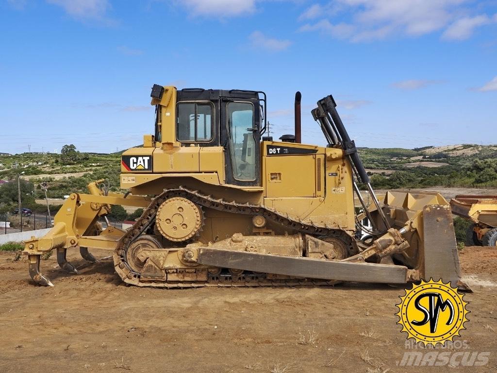 CAT D 6 T XL Spycharki gąsienicowe