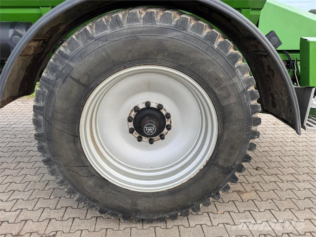 Amazone ZG-B 8200 Rozrzutnik nawozów mineralnych