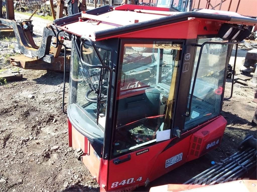 Komatsu 840.4 Kabiny i wnętrze