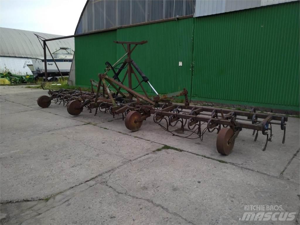 Agrostroj KON 800 Kultywatory