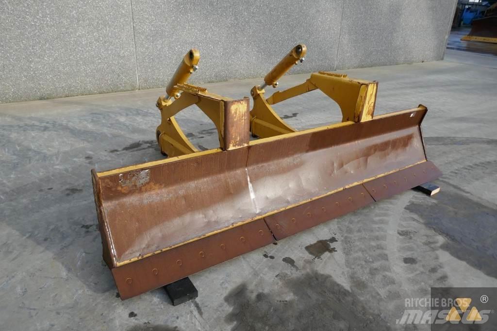 CAT Skidder blade Lemiesze