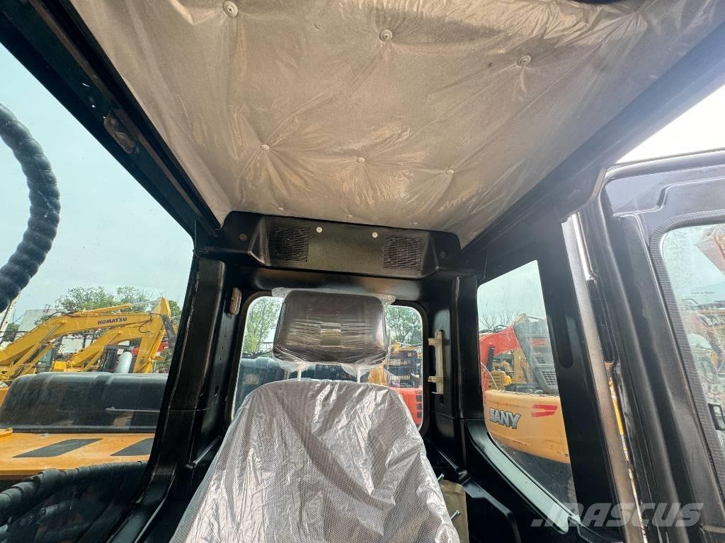 Sany SY 215 H Koparki gąsienicowe