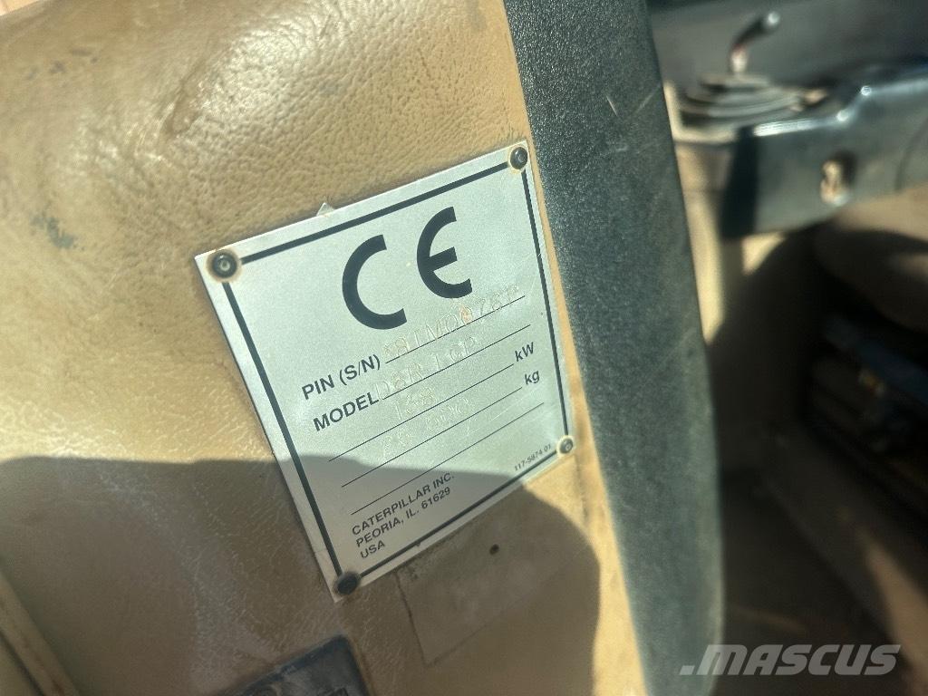 CAT D 6 R LGP Spycharki gąsienicowe