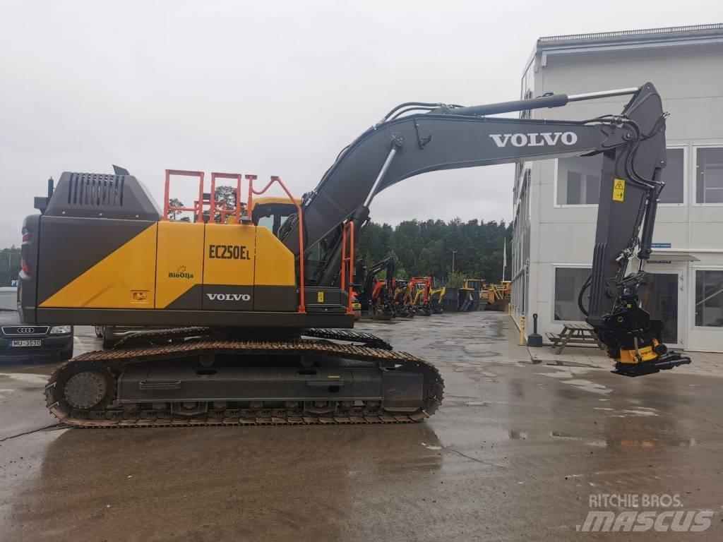 Volvo EC250EL Koparki gąsienicowe