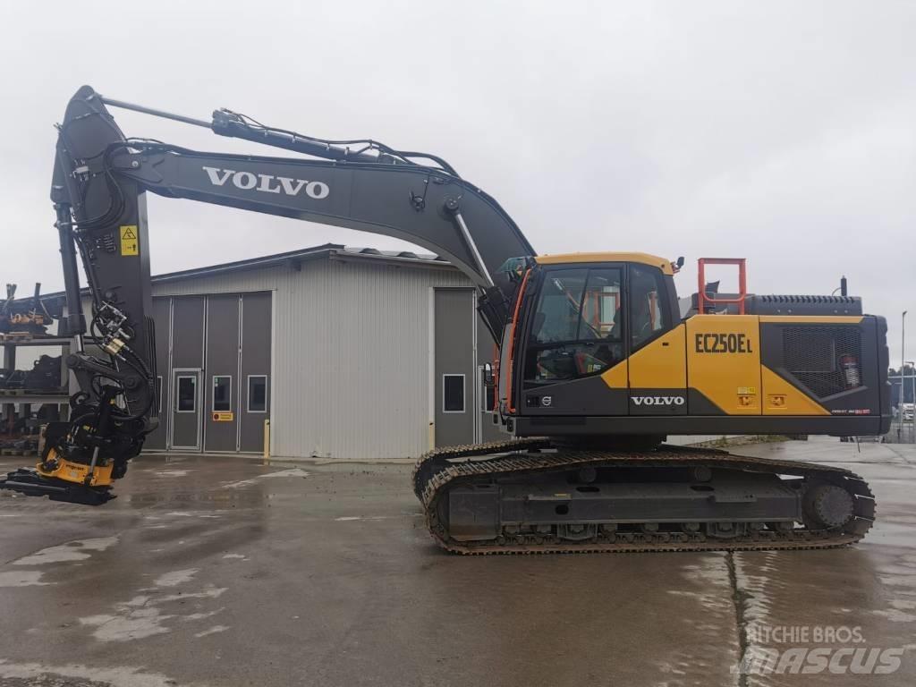 Volvo EC250EL Koparki gąsienicowe