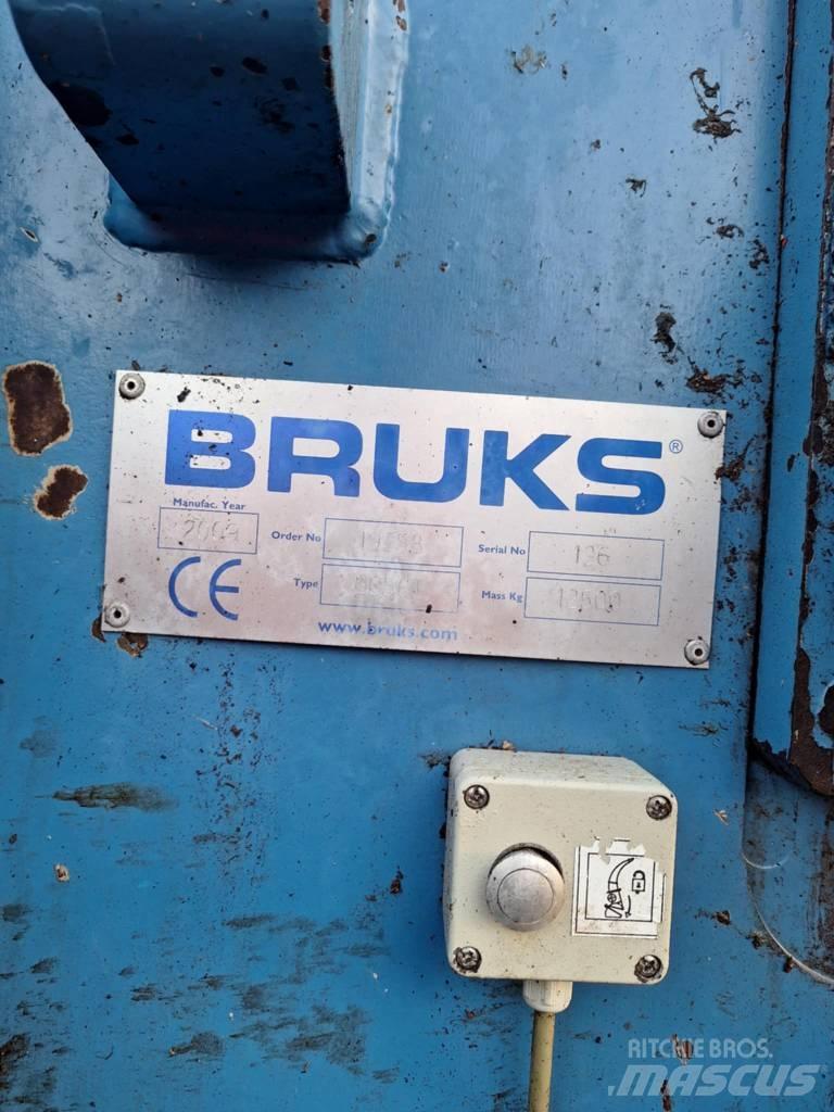 Bruks 805 CT Rębaki