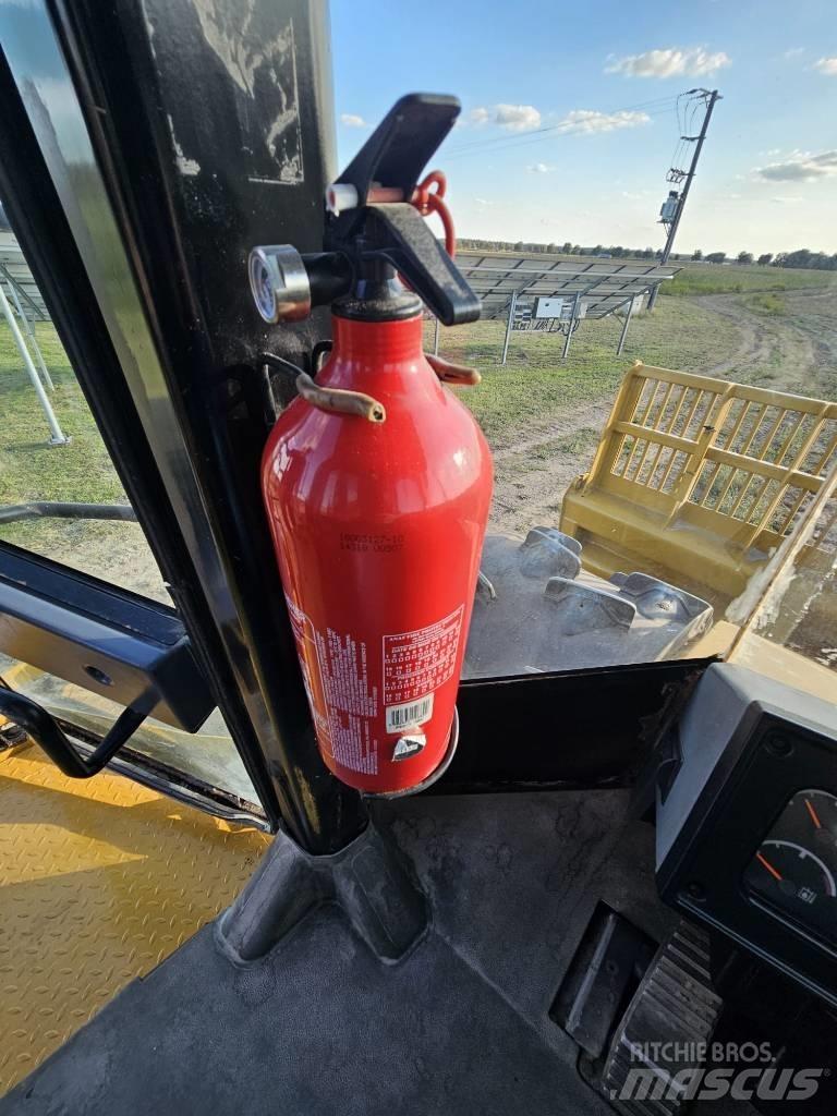 CAT 826 G Kompaktory