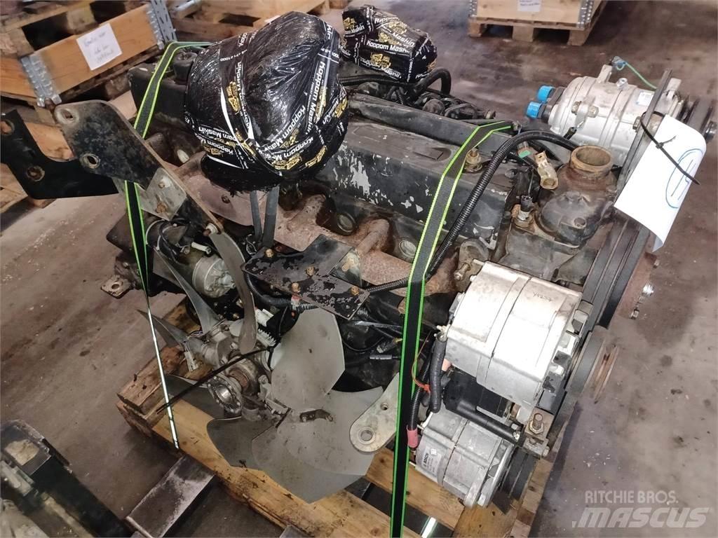 Komatsu 860.4 Silniki