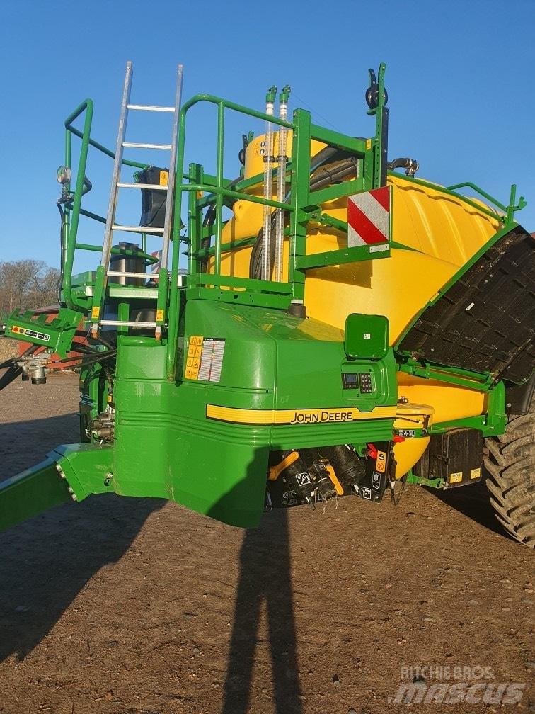 John Deere R975 i Opryskiwacze zaczepiane