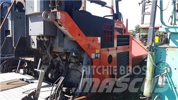 ABG Titan 7820 Rozściełacze do asfaltu