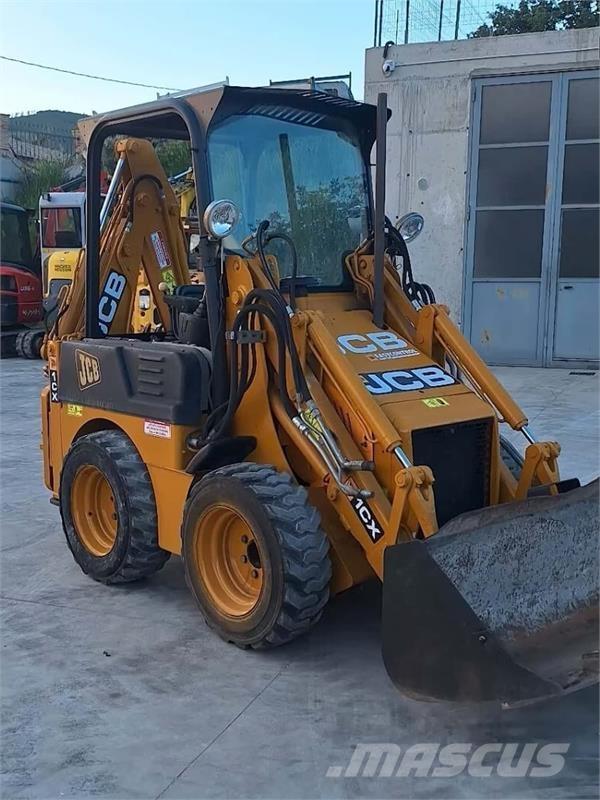 JCB 1CX Koparko-ładowarki
