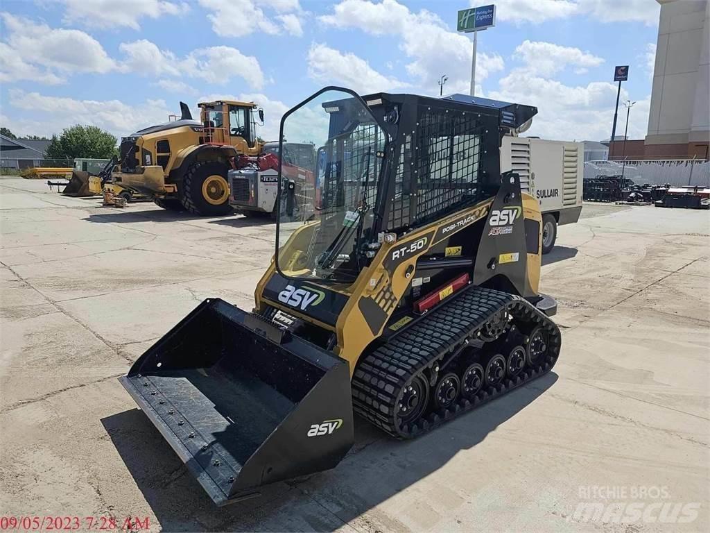 ASV POSI-TRACK RT50 Ładowarki burtowe