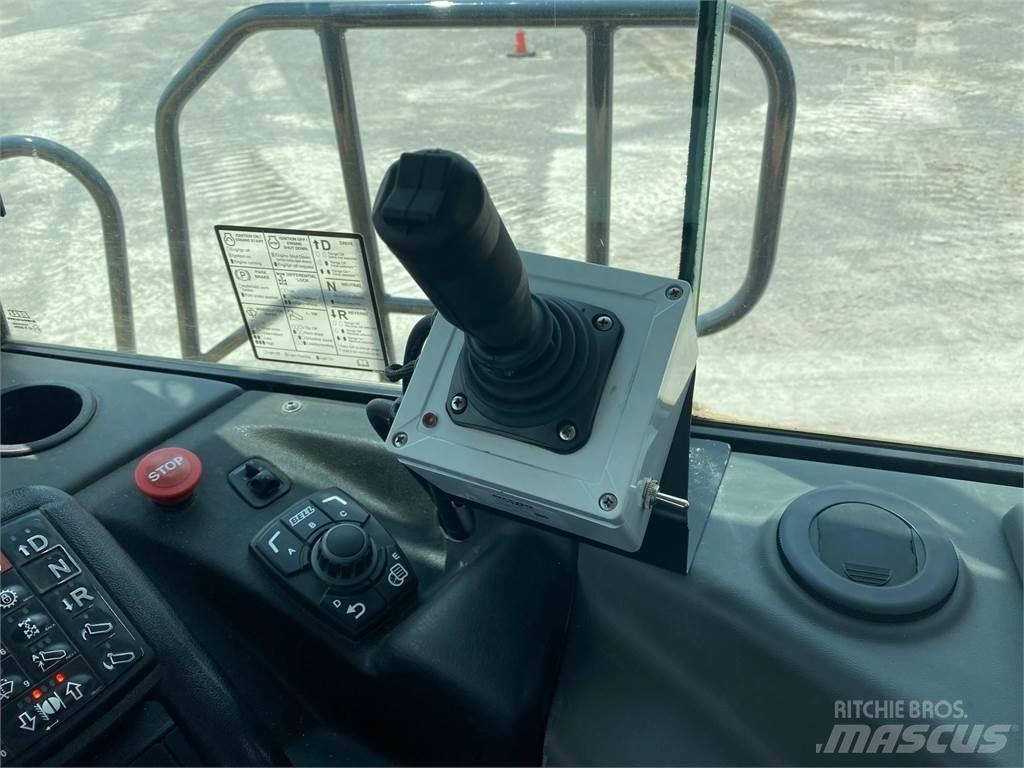 Bell B30E Polewaczki