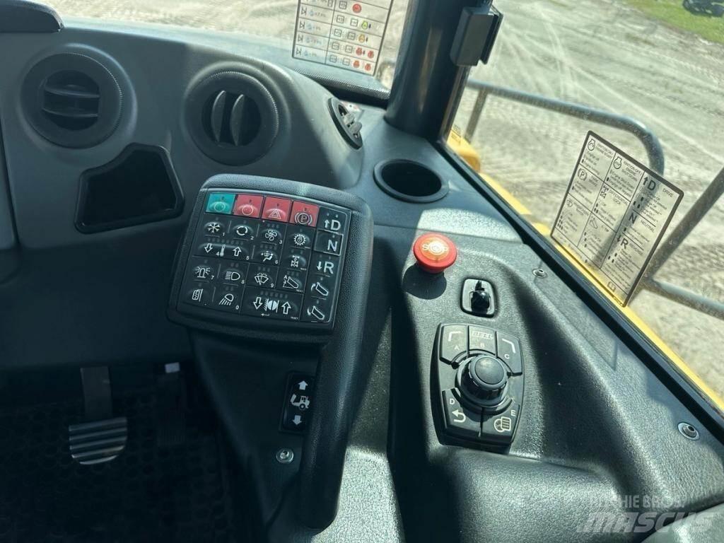 Bell B40E Wozidła przegubowe
