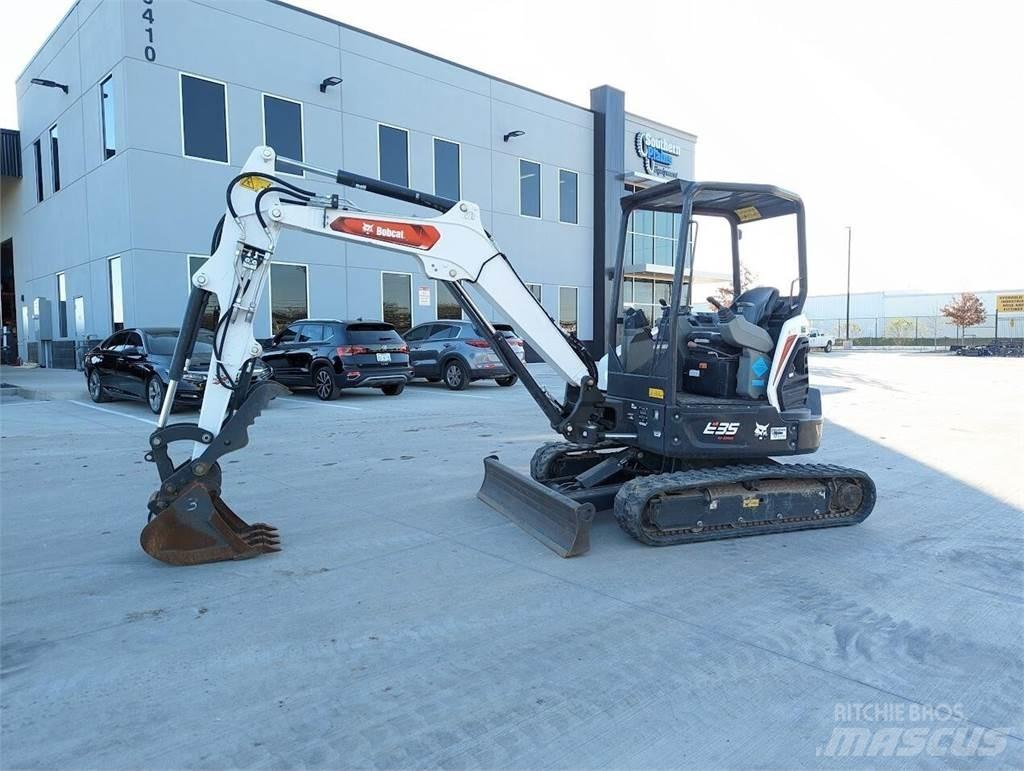 Bobcat E35R2 Minikoparki