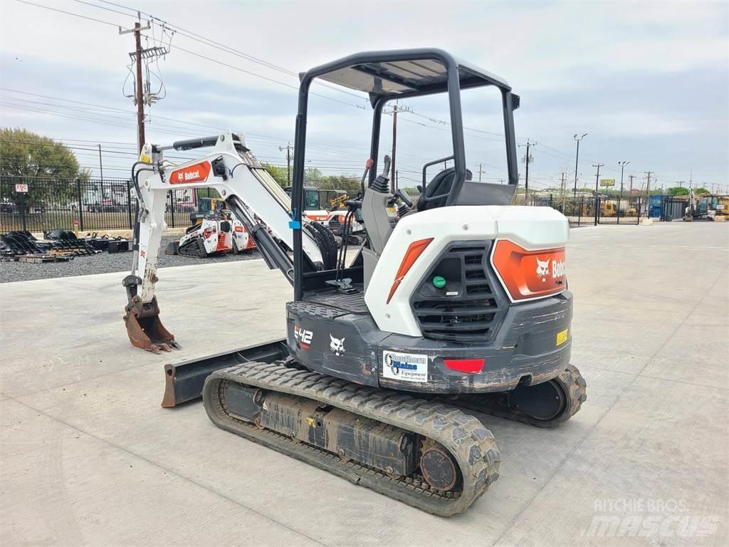 Bobcat E42 Minikoparki