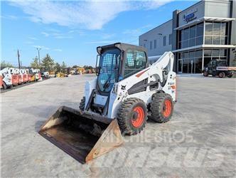 Bobcat S740 Ładowarki burtowe