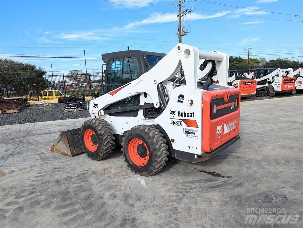 Bobcat S740 Ładowarki burtowe