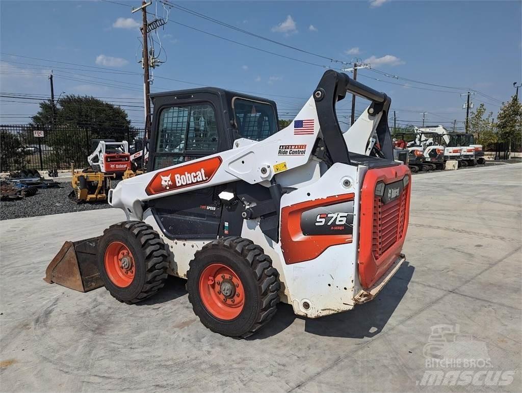 Bobcat S76 Ładowarki burtowe