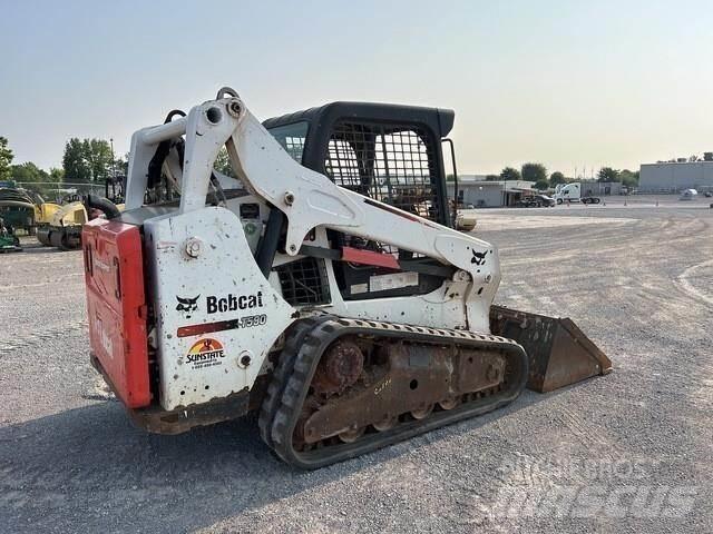 Bobcat T590 Ładowarki burtowe