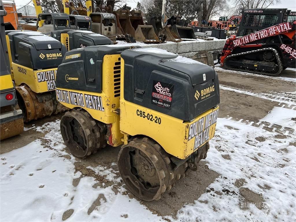 Bomag BMP8500 Holowane walce wibracyjne