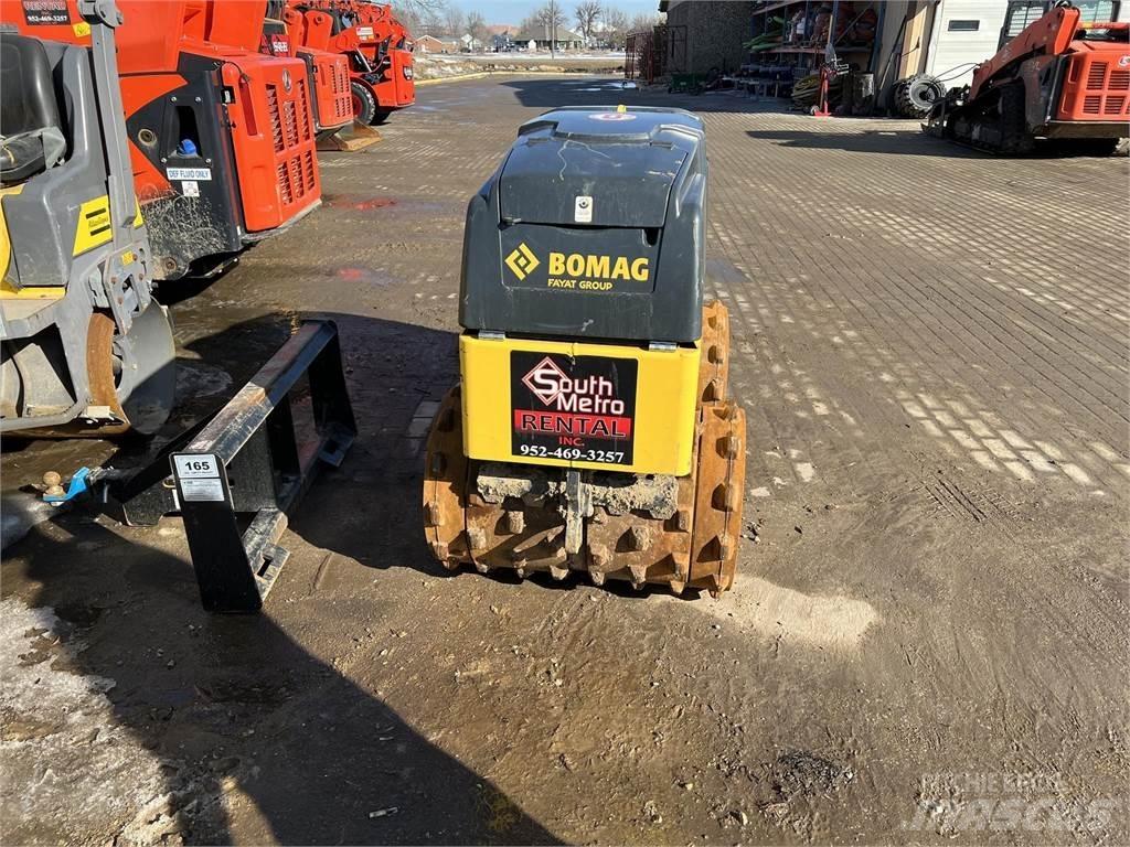 Bomag BMP8500 Holowane walce wibracyjne