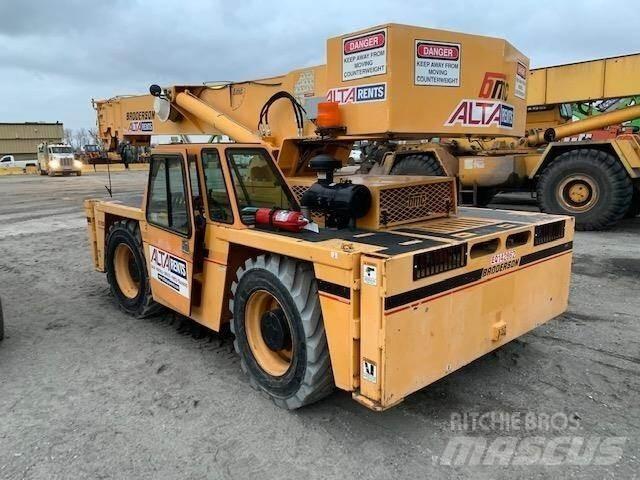 Broderson IC250-3C Żurawie terenowe