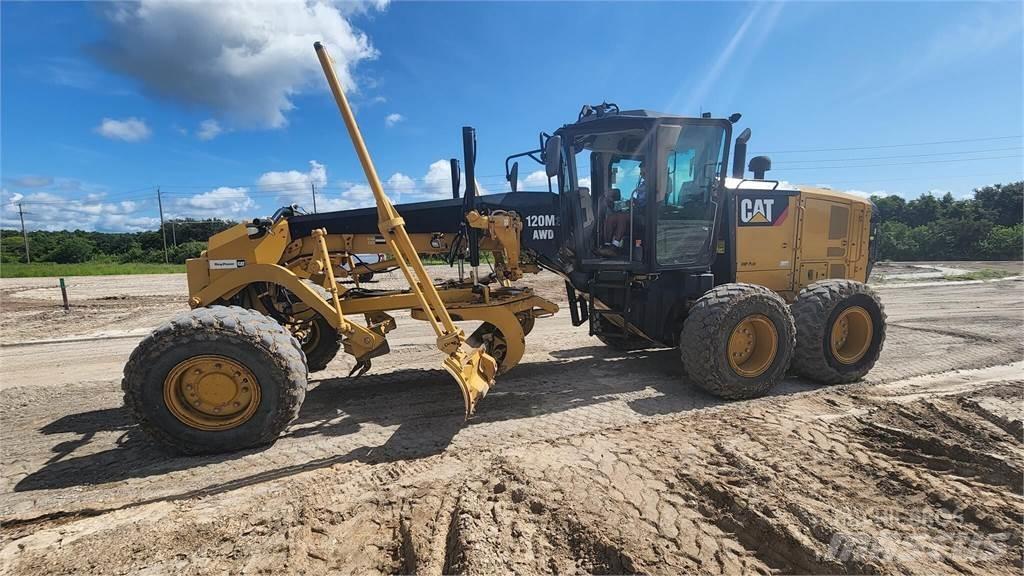 CAT 120M2 AWD Równiarki