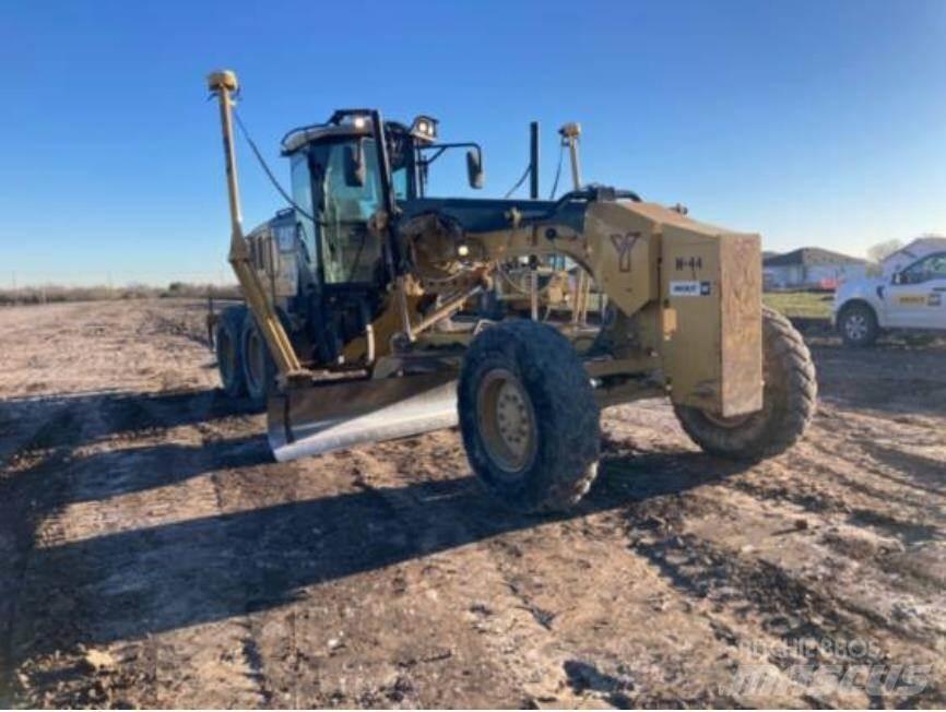 CAT 140M2 Równiarki