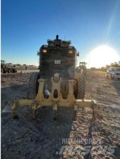 CAT 140M2 Równiarki