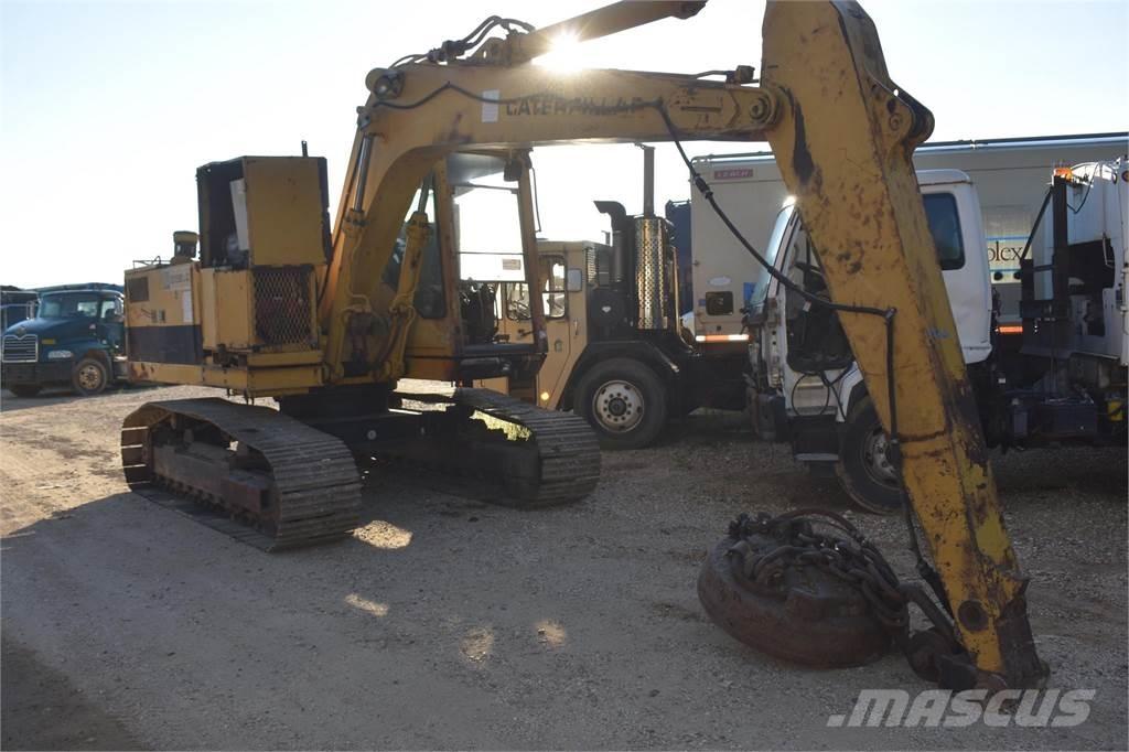 CAT 215B LC Koparki gąsienicowe